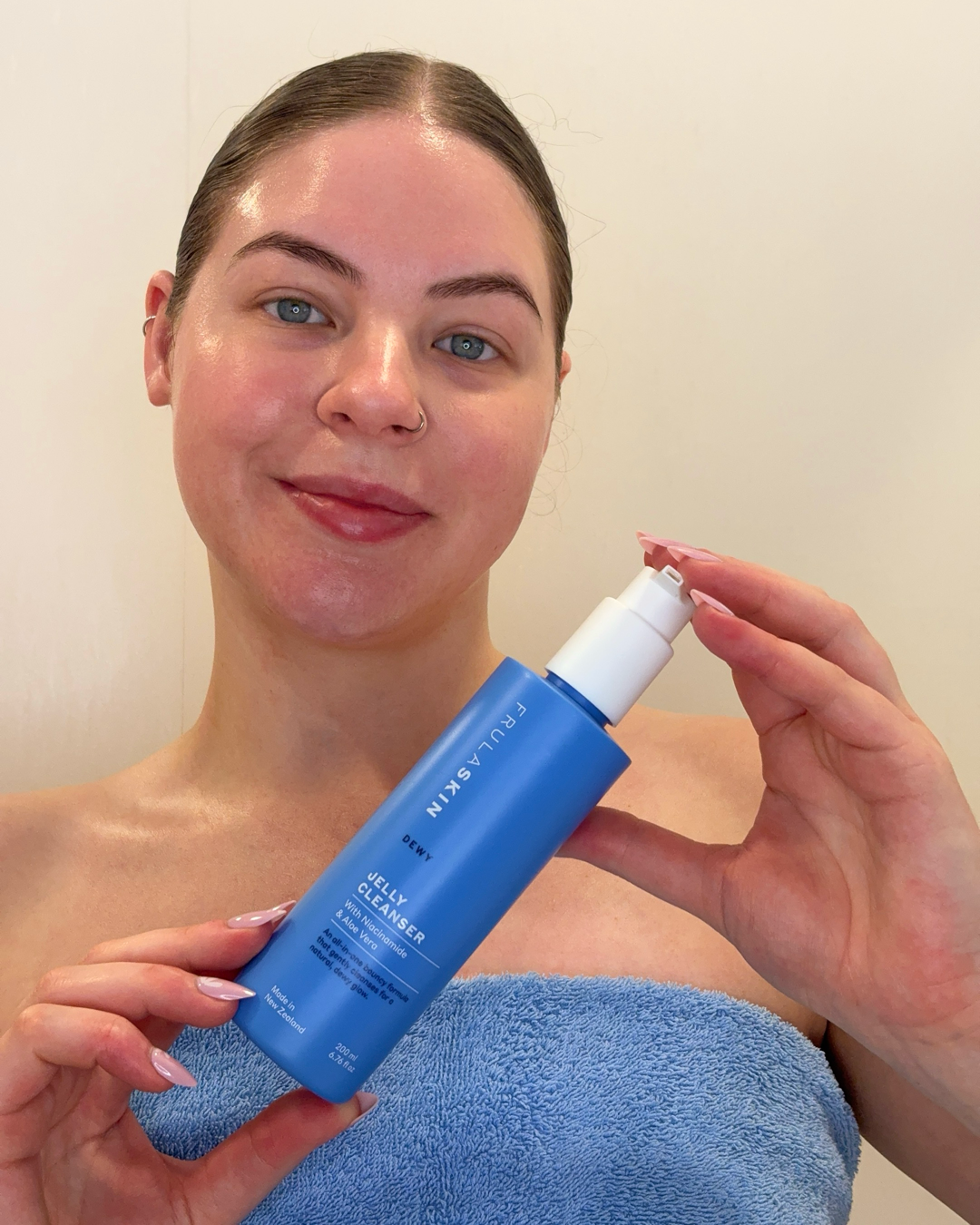 Frula - Dewy Jelly Cleanser